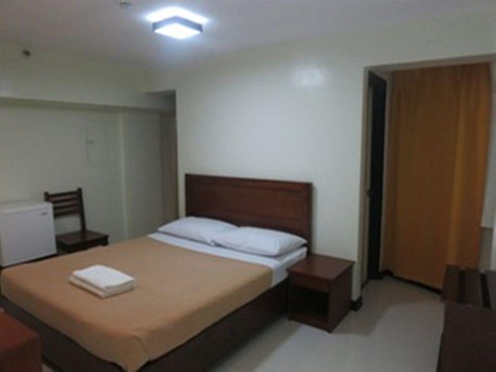 Reddoorz Near Sm Puerto Princesa Eksteriør billede